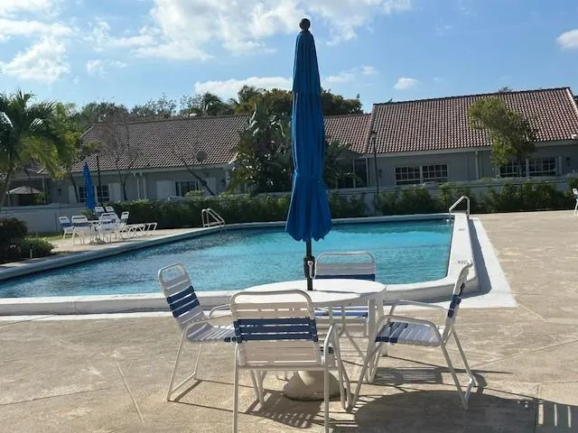 $2,100 | 5280 Northwest 2nd Avenue, Unit 315, Boca Raton, FL 33487