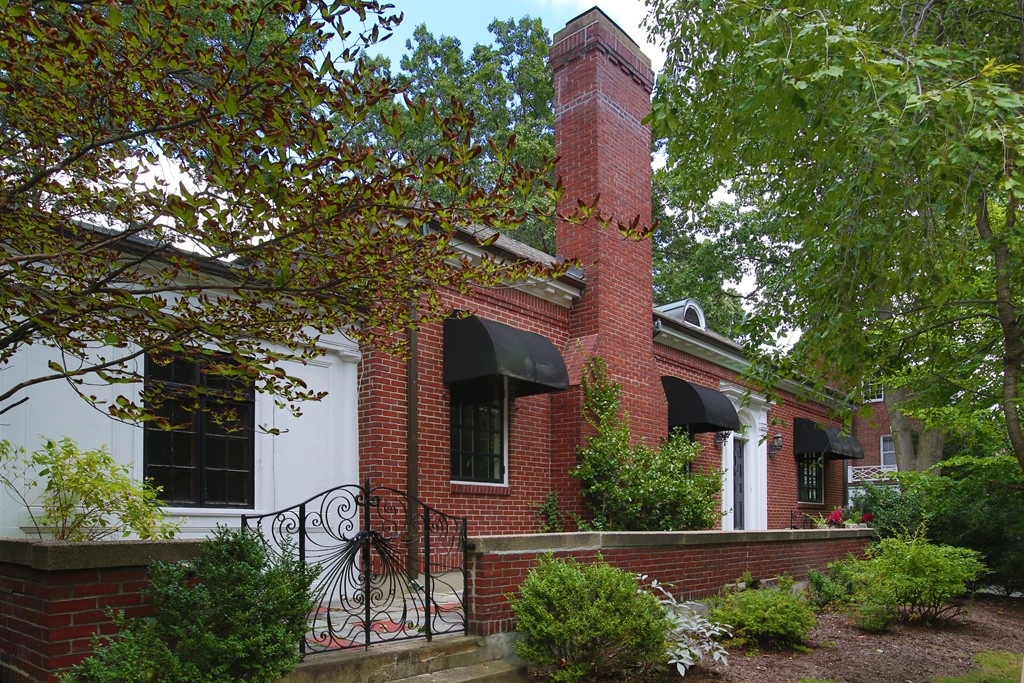 11 Worthington Road Brookline, MA 02446 - Photo 17 of 21 a front view of a house with garden