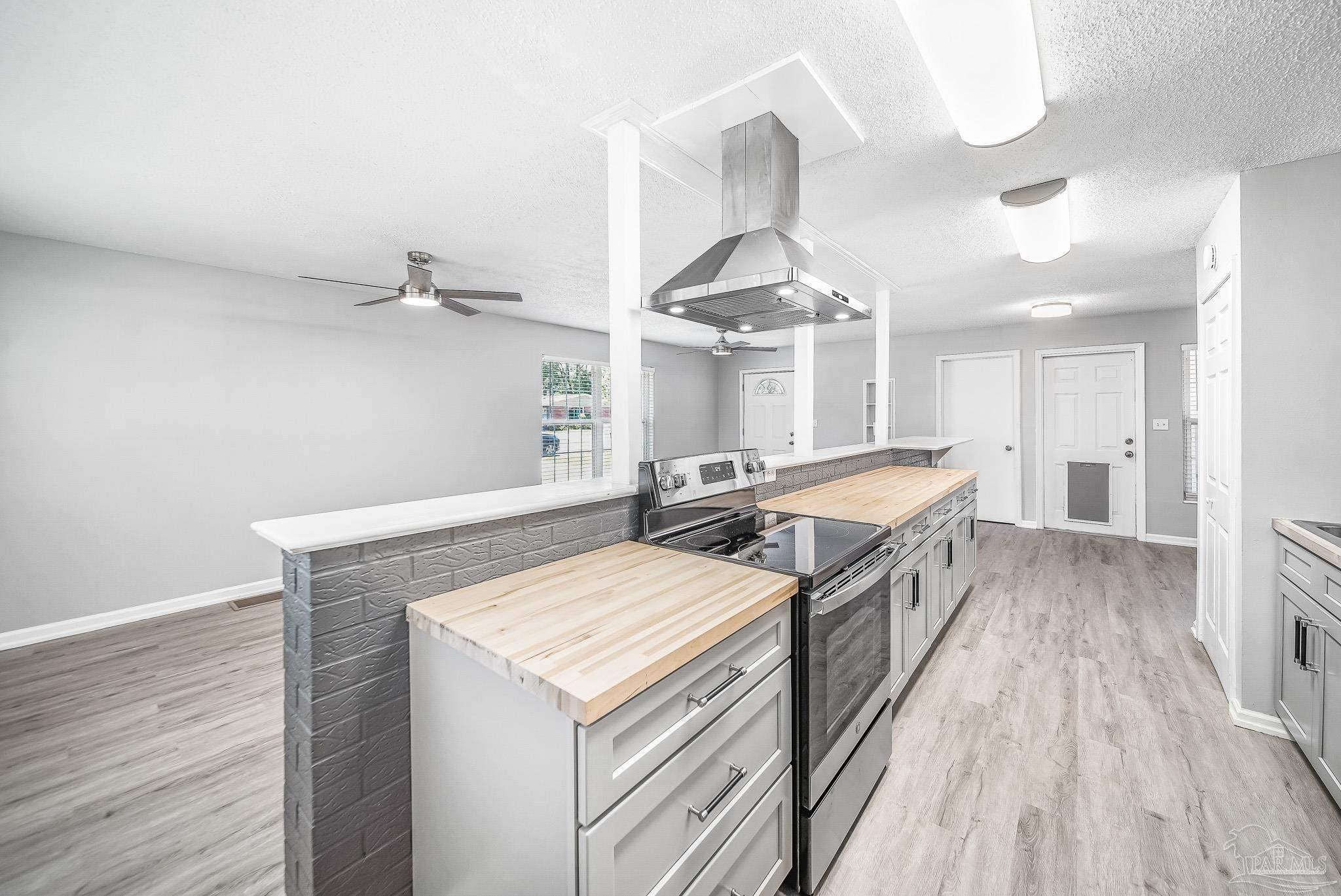 3250 Adrian Road Pensacola, FL 32504 - Photo 1 of 33