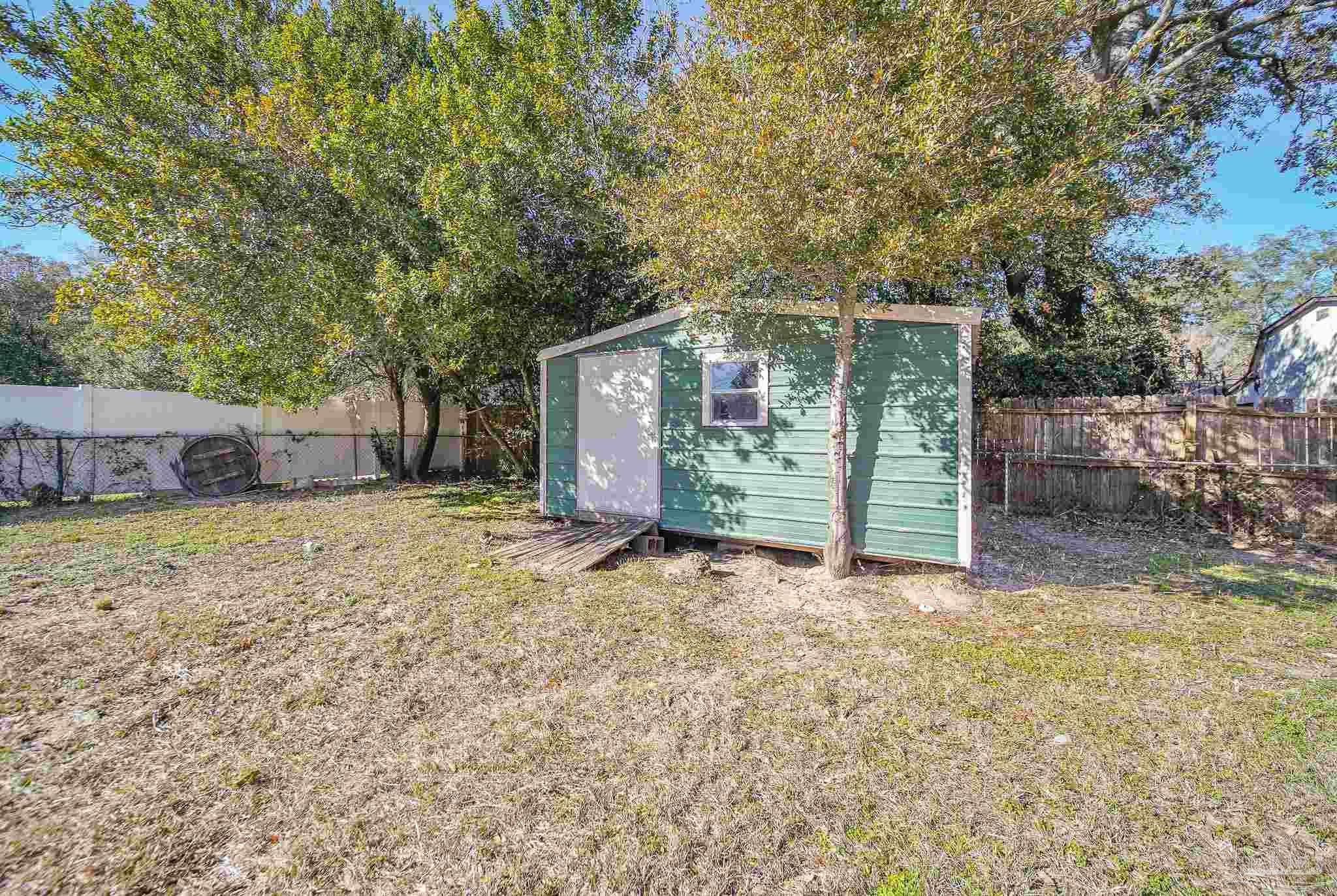 3250 Adrian Road Pensacola, FL 32504 - Photo 28 of 33