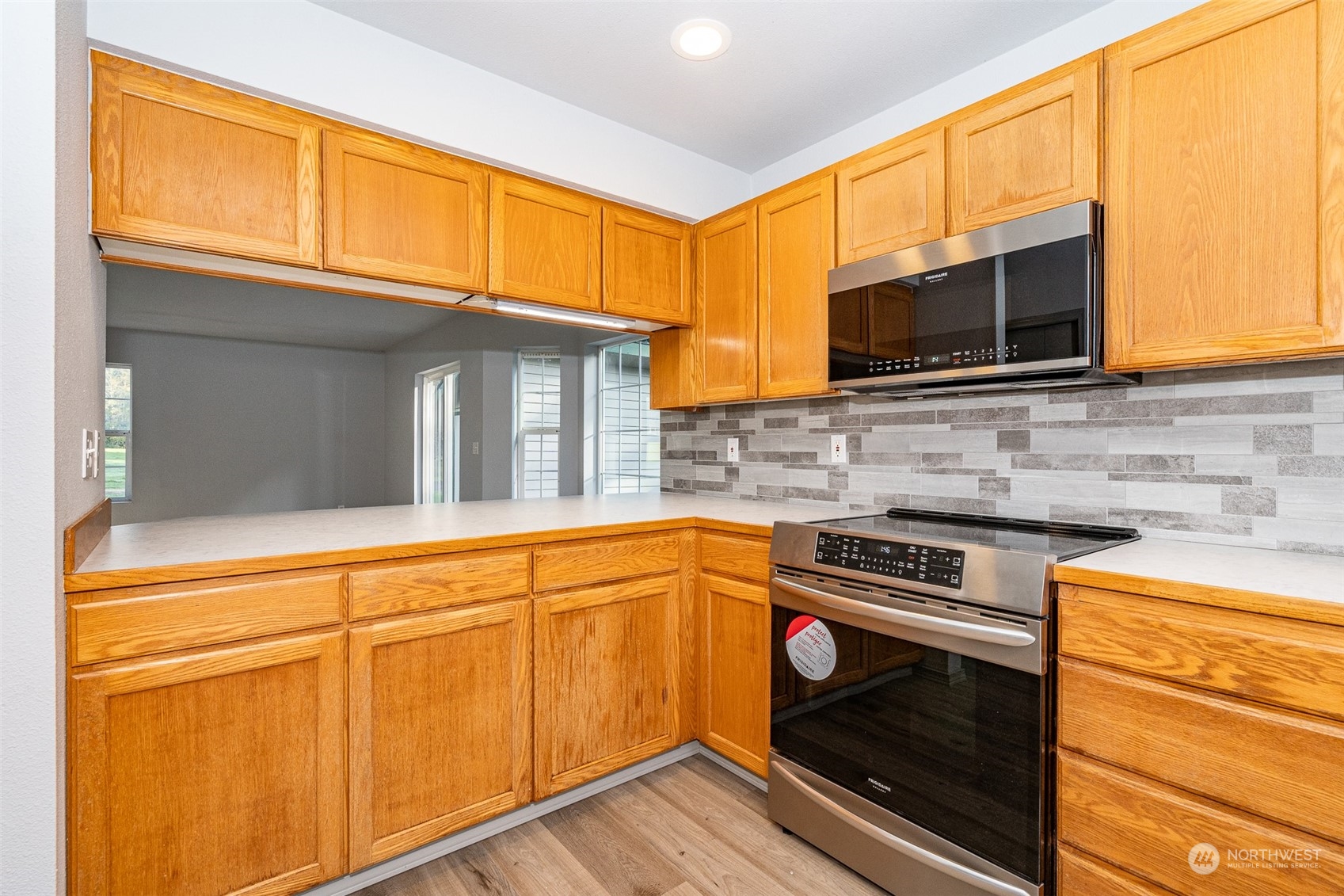 114 Juanita Road Chehalis, WA 98532 - Photo 8 of 40 Gallery Image 8