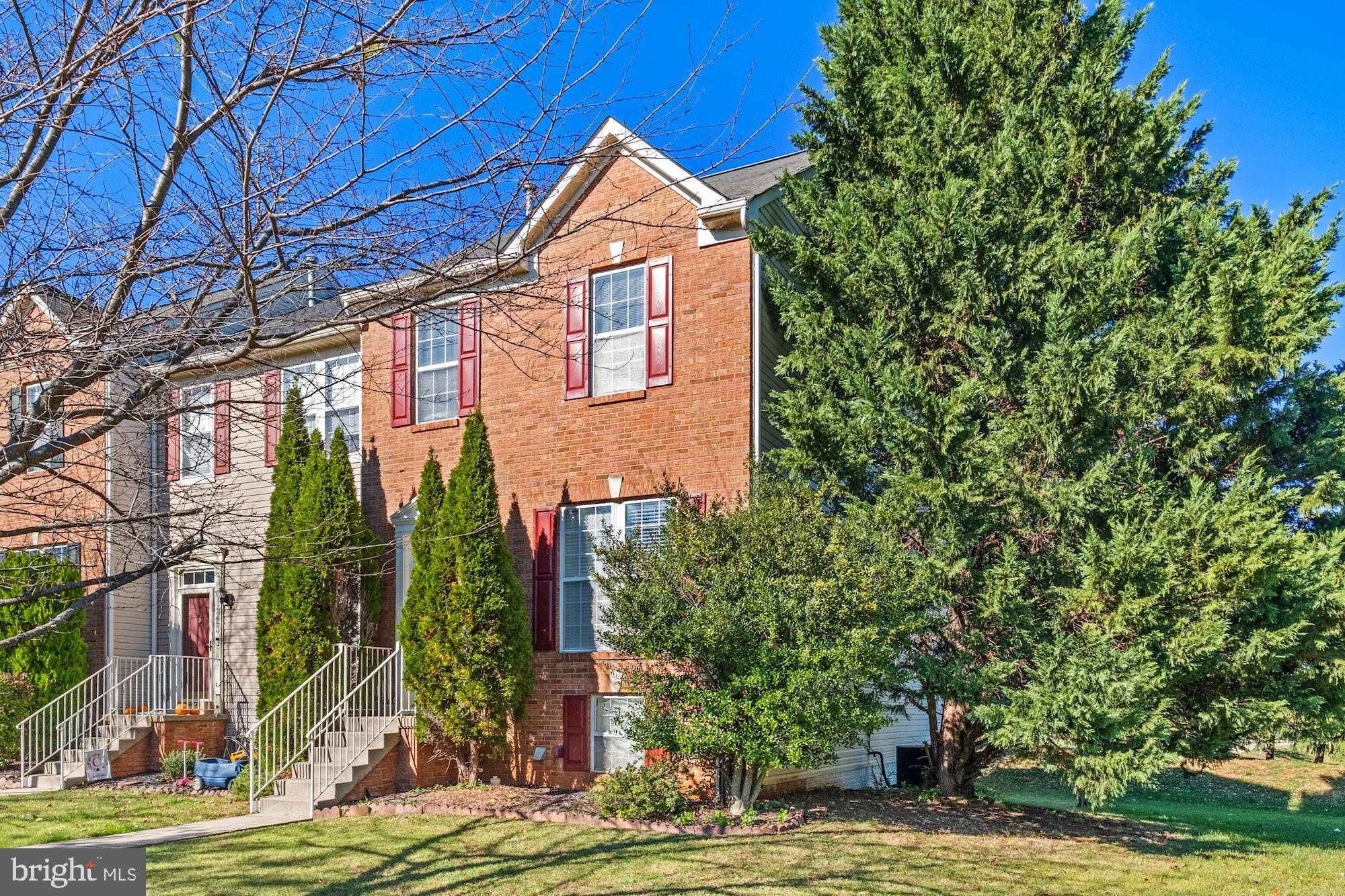 1825 Free Terrace Frederick, MD 21702 - Photo 2 of 8 End-Unit Townhouse
