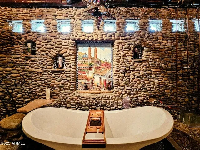 $480,000 | 14 Black Knob View, Bisbee, AZ 85603