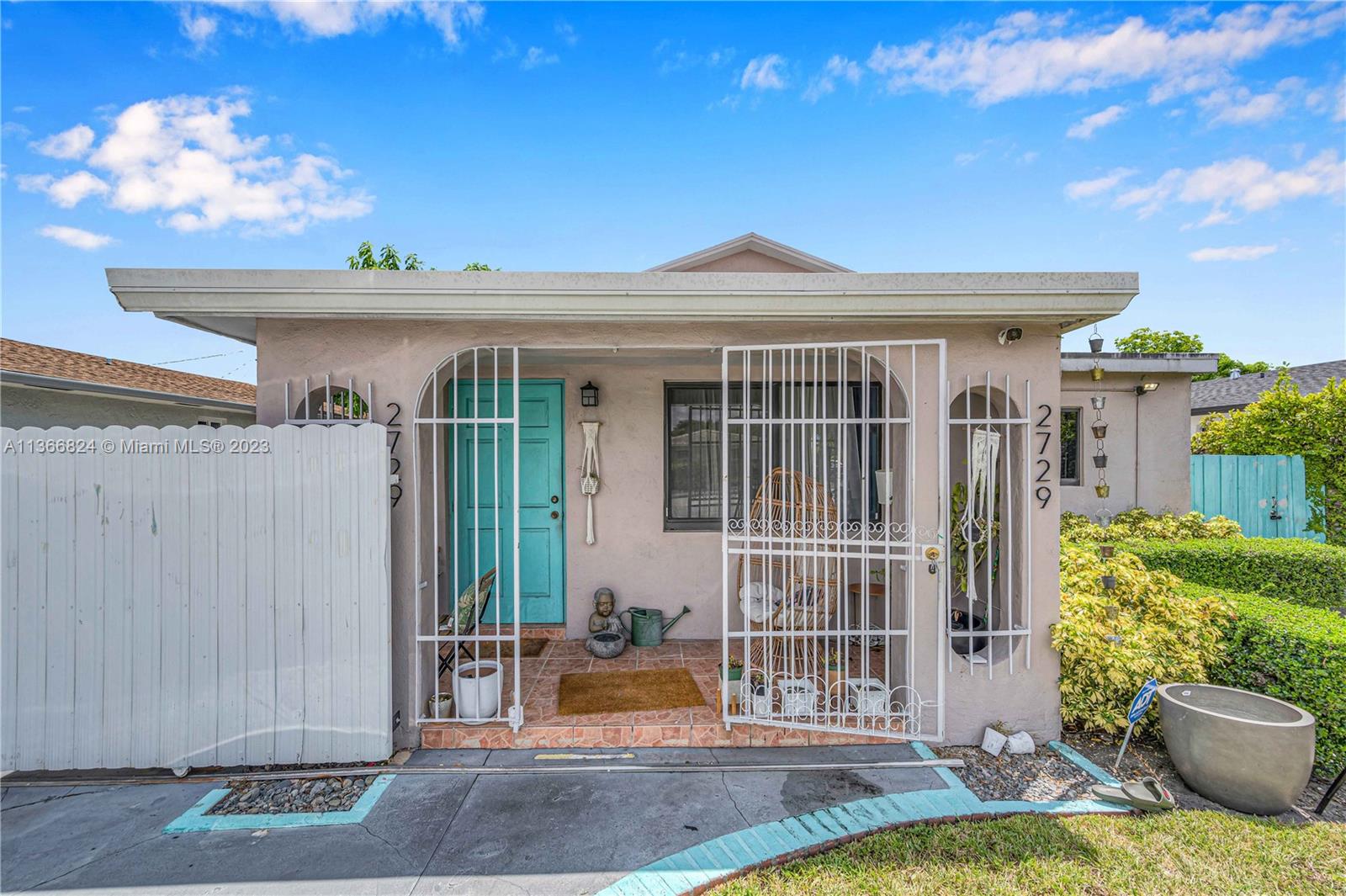 2729 Southwest 67th Avenue Miami, FL 33155 - Photo 12 of 37 a view of a house with outdoor seating