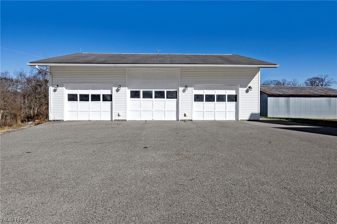 485 Dry Ridge Road Cameron, WV 26033 - Photo 29 of 35 View of garage