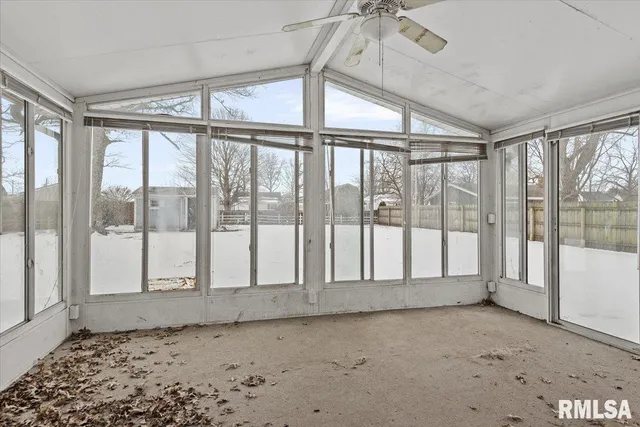 $139,900 | 721 East Gibson Street, New Berlin, IL 62670