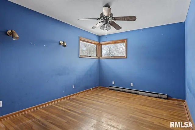 $139,900 | 721 East Gibson Street, New Berlin, IL 62670