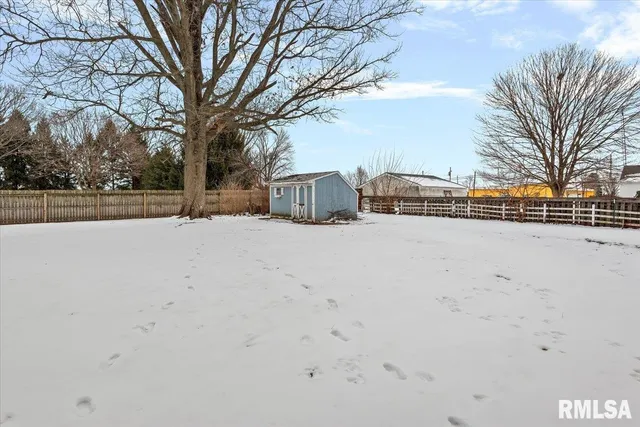 $139,900 | 721 East Gibson Street, New Berlin, IL 62670