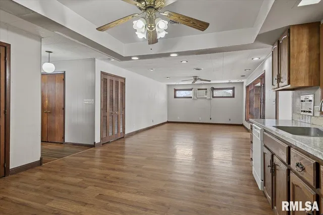 $139,900 | 721 East Gibson Street, New Berlin, IL 62670