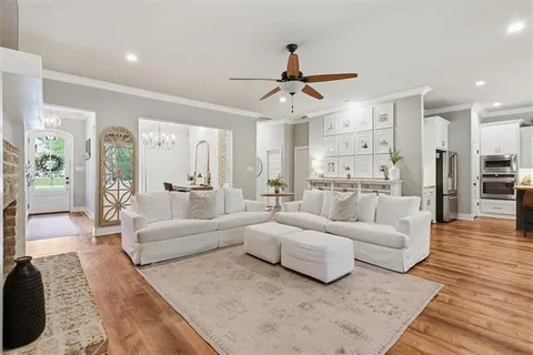 $625,000 | 725 Elise Lane, Madisonville, LA 70447