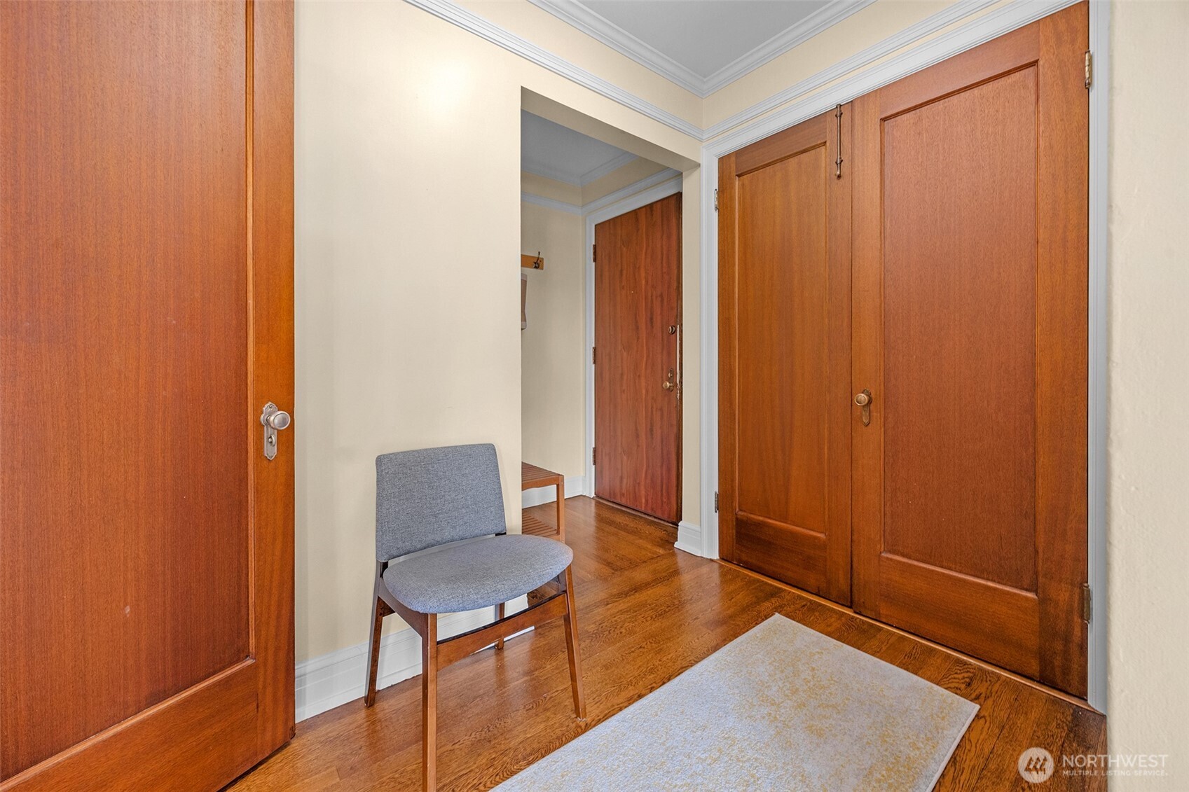 405 Prospect Street, Unit 102 Seattle, WA 98109 - Photo 30 of 40