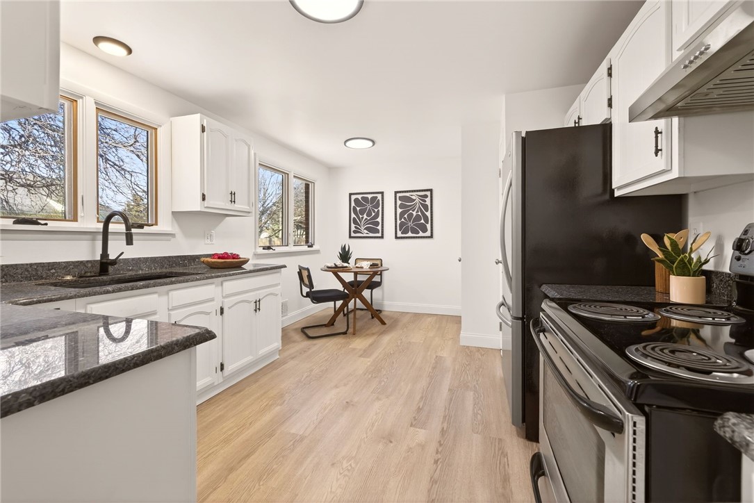 19 Chimney Hill Road Greece, NY 14612 - Photo 11 of 29