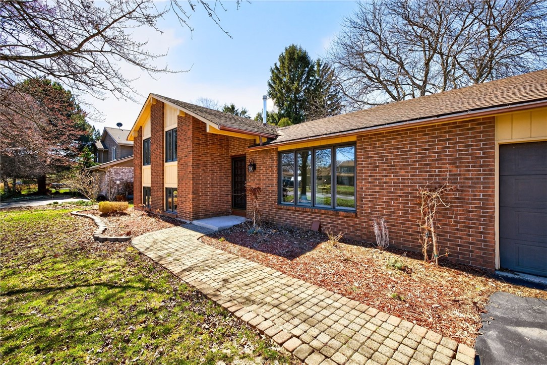 19 Chimney Hill Road Greece, NY 14612 - Photo 2 of 29