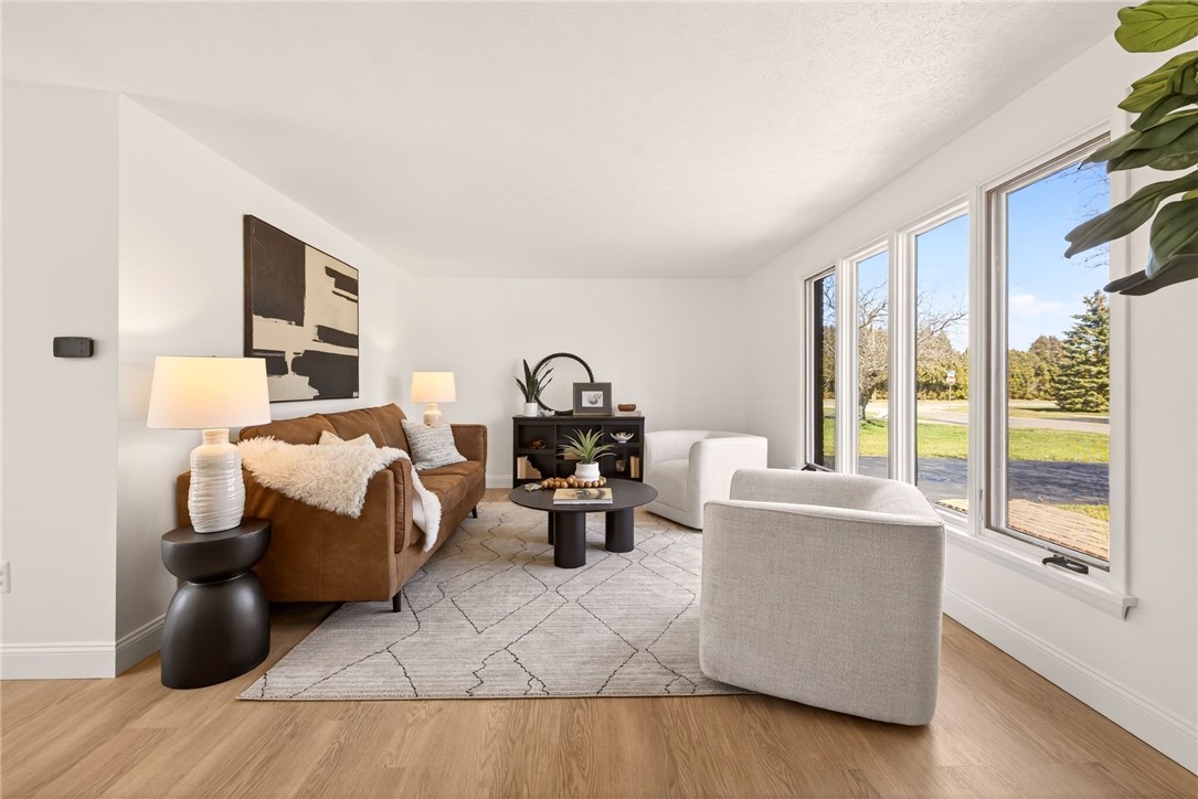 19 Chimney Hill Road Greece, NY 14612 - Photo 4 of 29