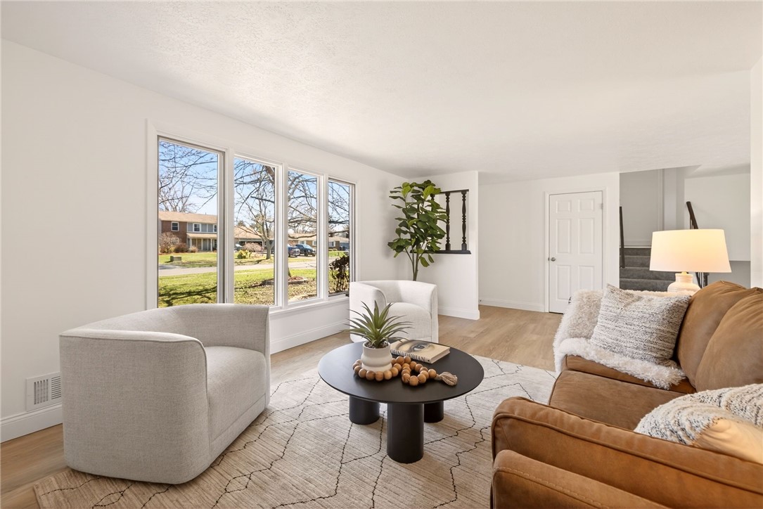 19 Chimney Hill Road Greece, NY 14612 - Photo 7 of 29