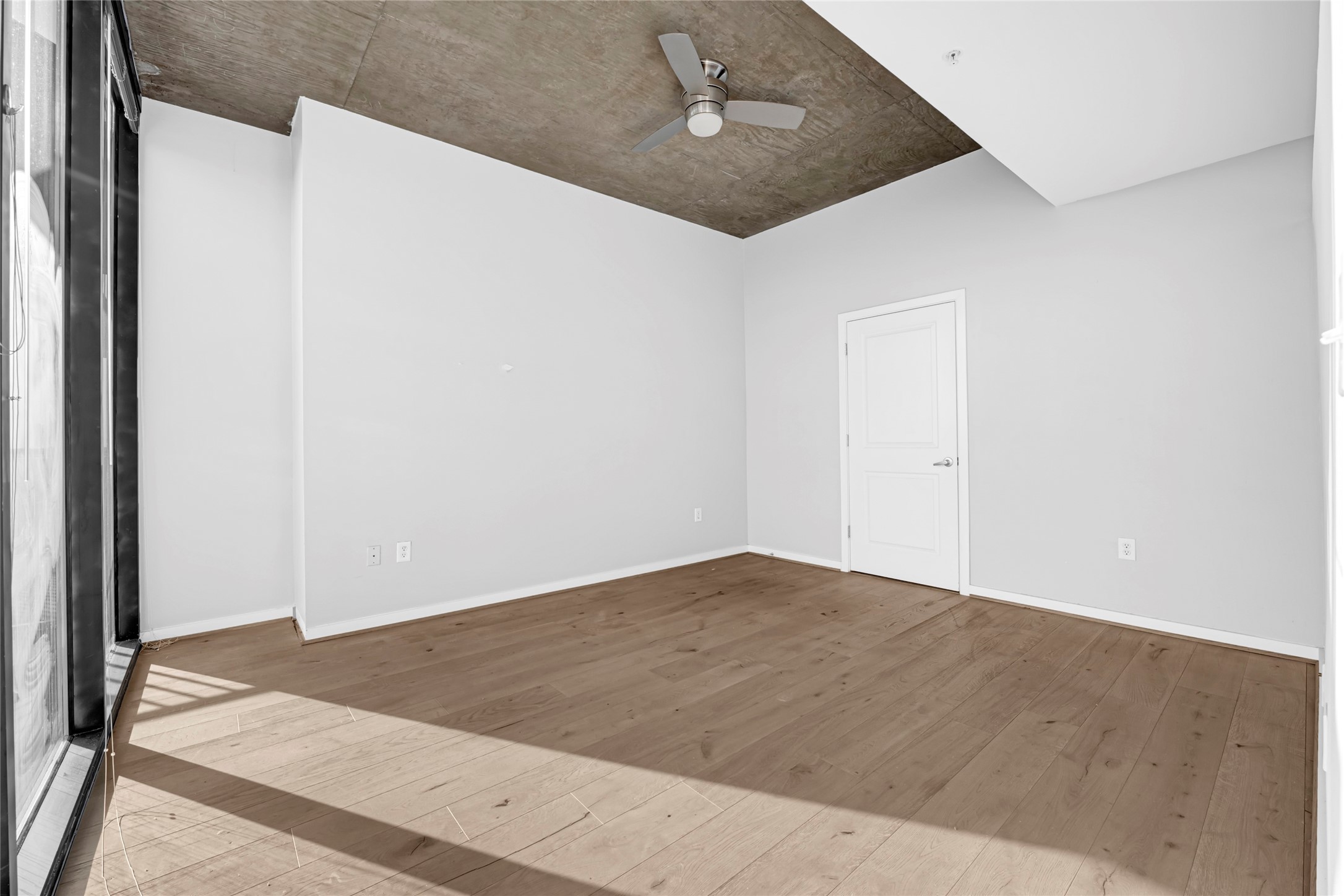 5925 Almeda Road, Unit 10815 Houston, TX 77004 - Photo 8 of 27