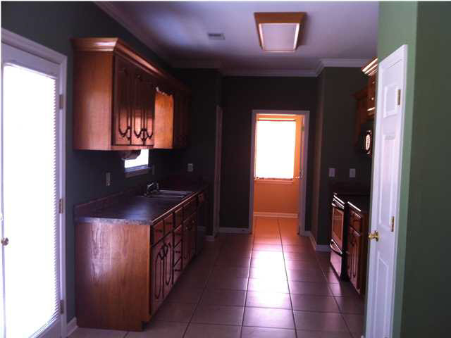 1153 Deans Ferry Road Hayden, AL 35079 - Photo 4 of 23