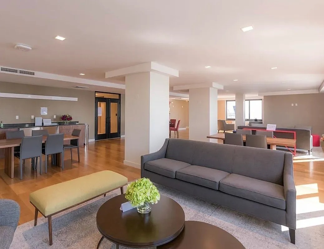 200 Rector Place, Unit 7D Manhattan, NY 10280 - Photo 7 of 9