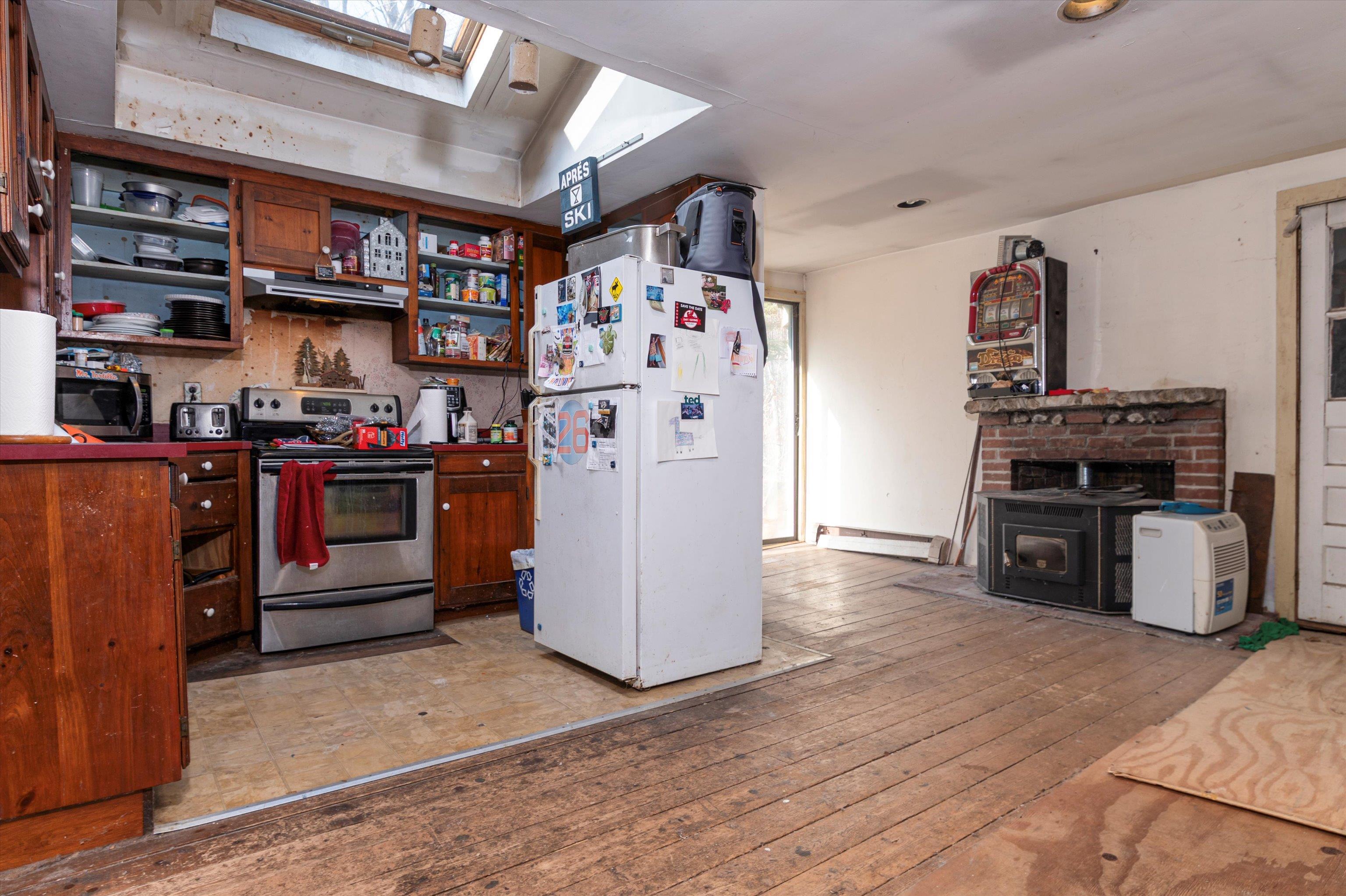 1190 Old West Road Arlington, VT 05250 - Photo 8 of 16 Gallery Image 8