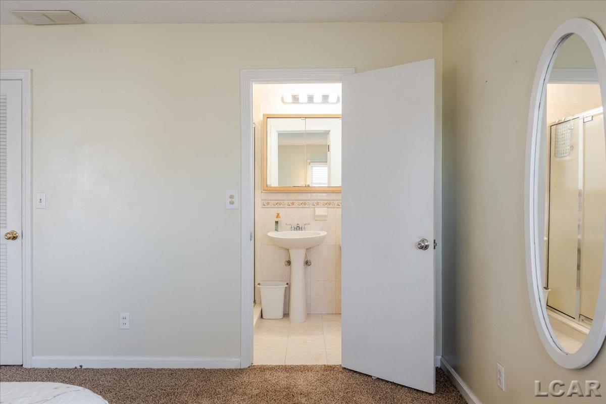 1270 East Oregon Road Adrian, MI 49221 - Photo 20 of 59 Gallery Image 20