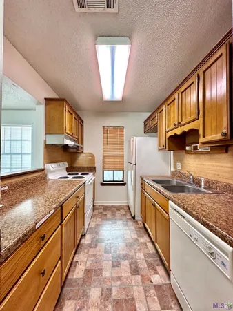 $449,900 | 724 North Bullion Avenue, Gonzales, LA 70737