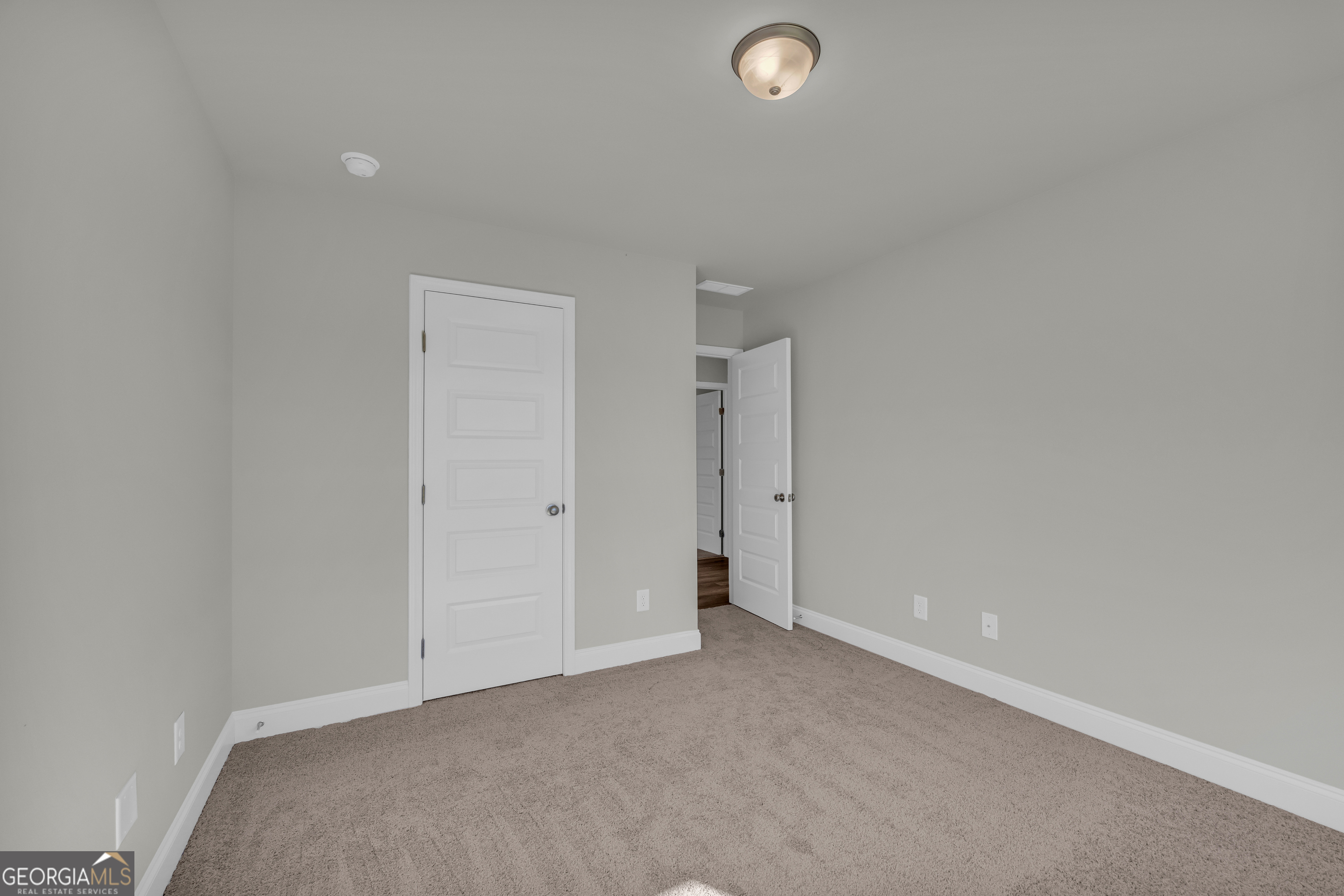40 Sewell Road Lavonia, GA 30553 - Photo 19 of 29 a view of an empty room
