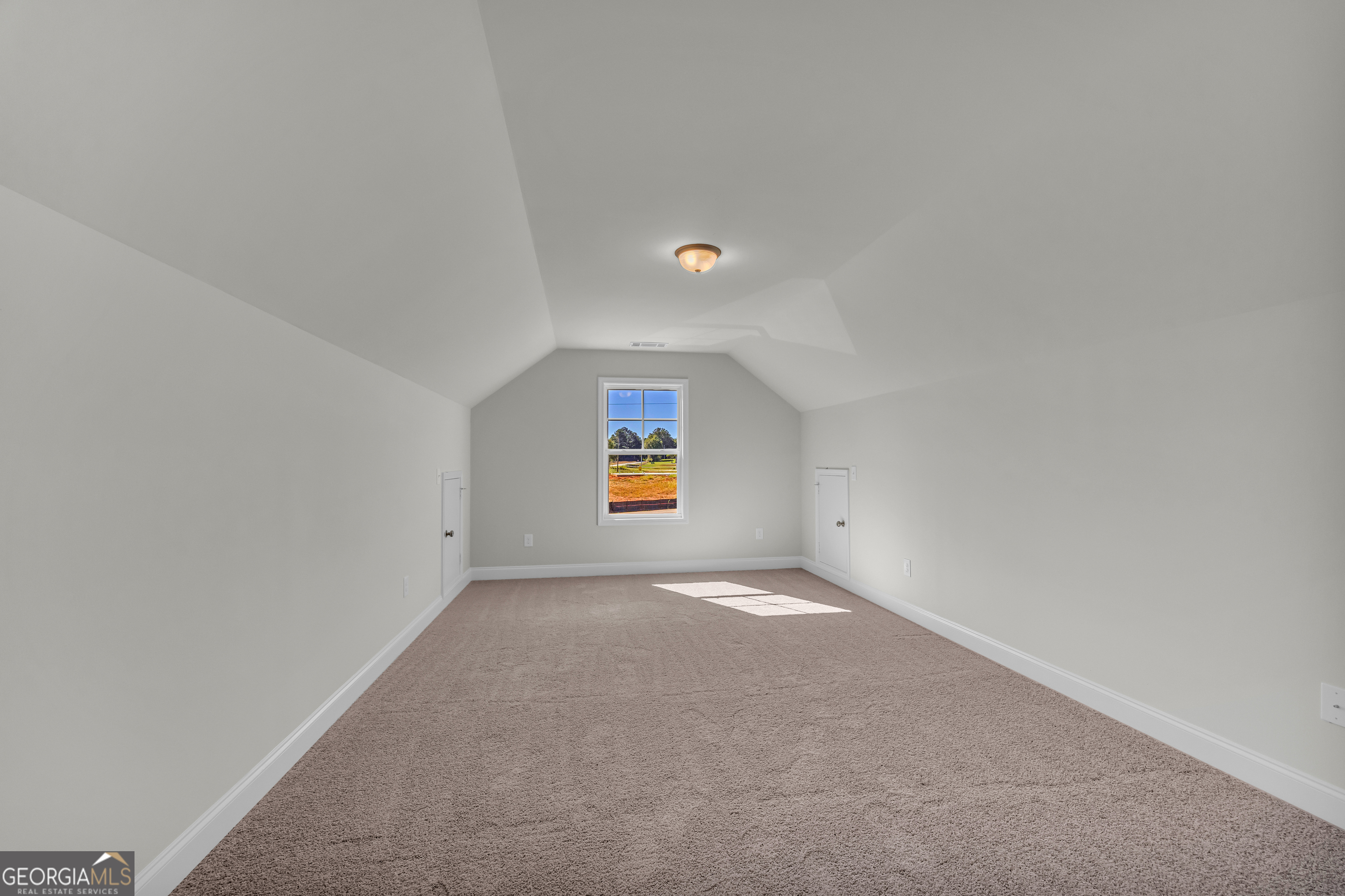 40 Sewell Road Lavonia, GA 30553 - Photo 22 of 29 an empty room with windows