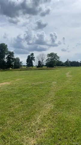 $79,900 | 6 Running Deer Lane, Monroe City, MO 63456