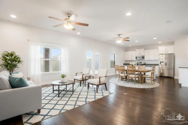 $449,000 | 8016 Woodbrook Road, Pensacola, FL 32526