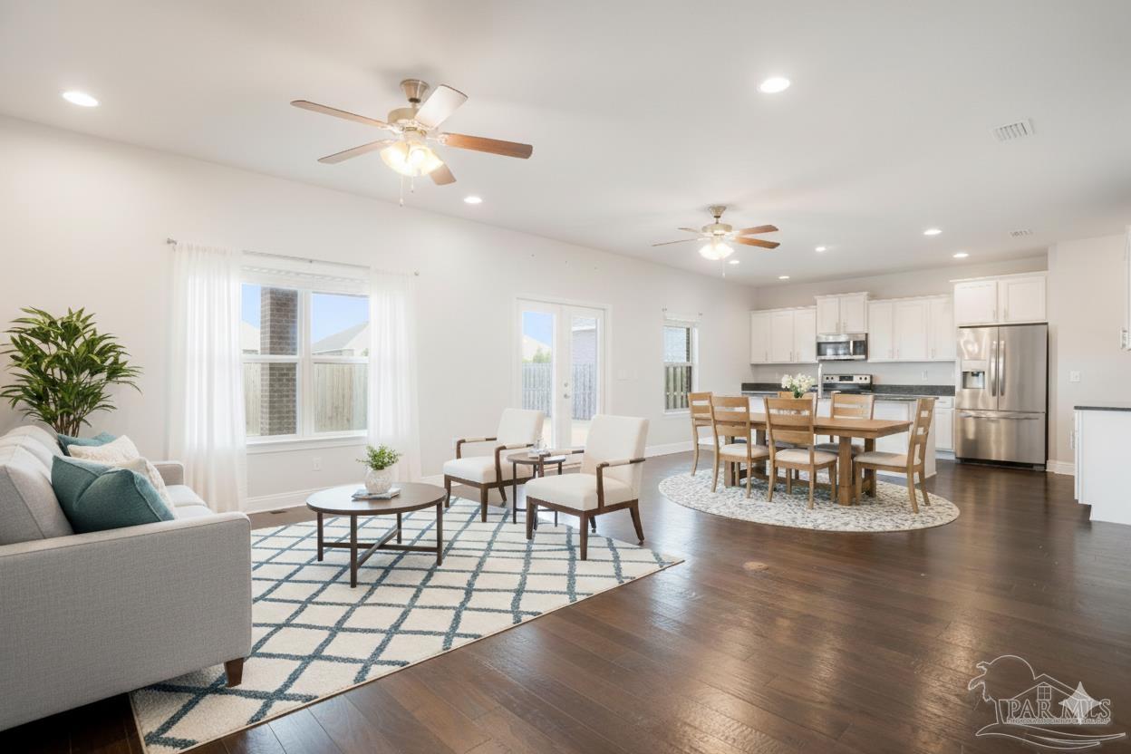 8016 Woodbrook Road Pensacola, FL 32526 - Photo 3 of 48 Virtually Staged