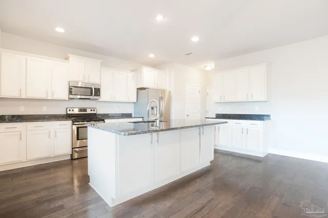 $449,000 | 8016 Woodbrook Road, Pensacola, FL 32526