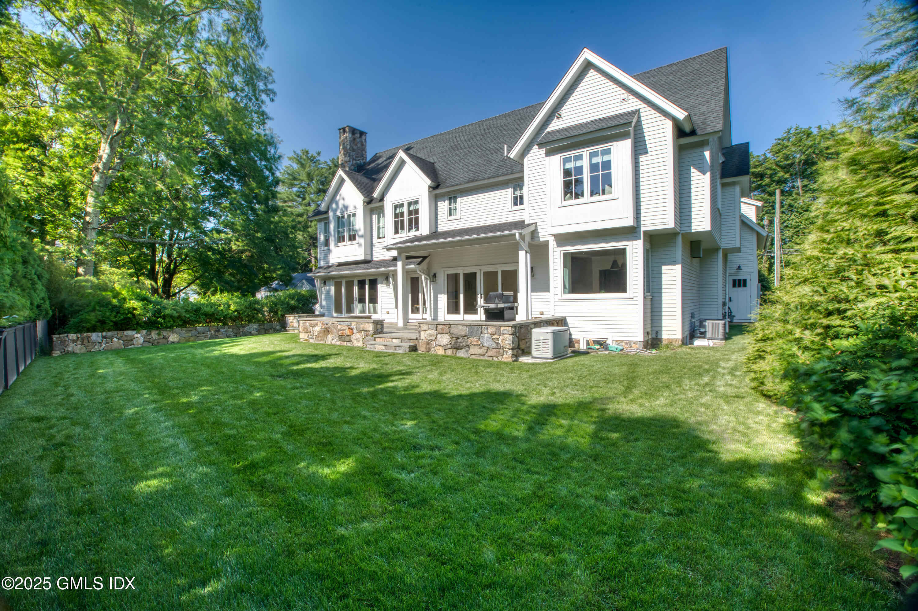 507 River Road Cos Cob, CT 06807 - Photo 33 of 36 864A8624-12