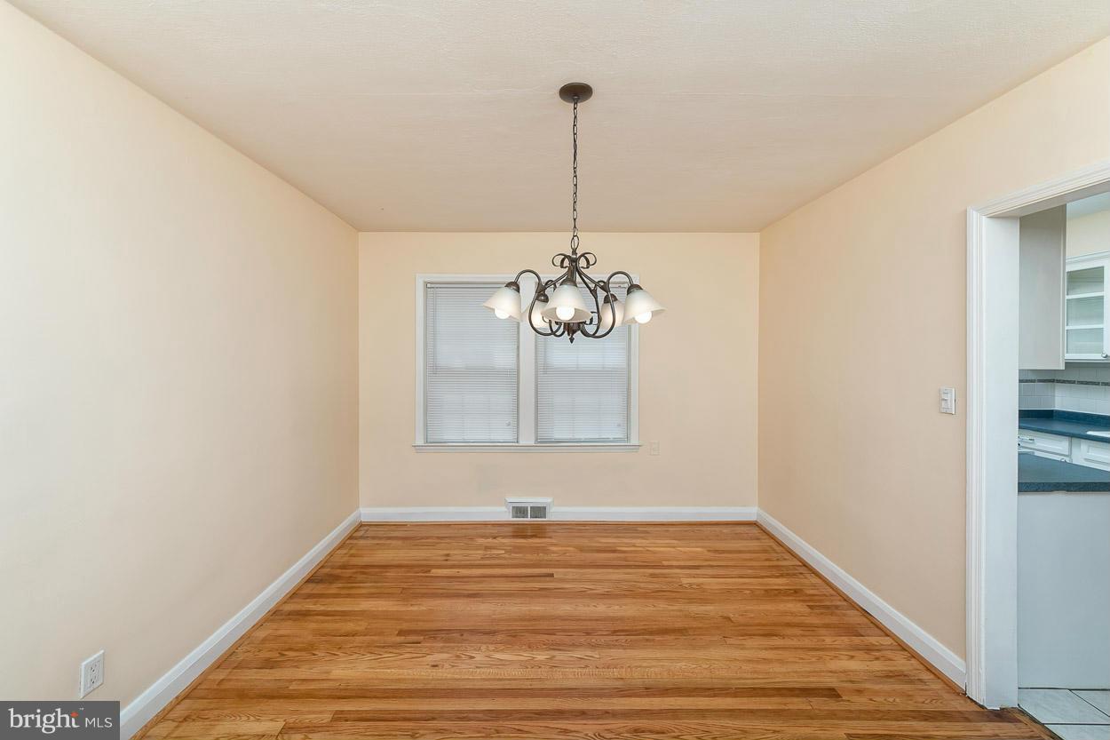 1859 Edgewood Road Parkville, MD 21286 - Photo 8 of 30 Dining Room
