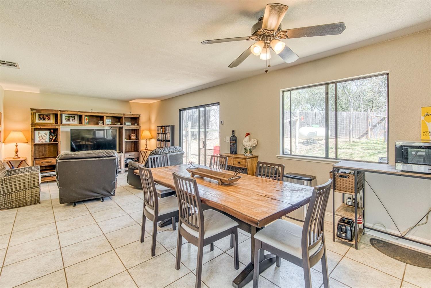 31549 Delaware Road Coarsegold, CA 93614 - Photo 14 of 38 Gallery Image 14