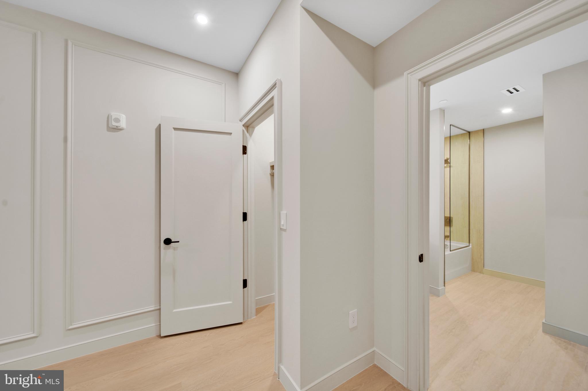 2121 Ward Place Northwest, Unit 402 Washington, DC 20037 - Photo 9 of 18