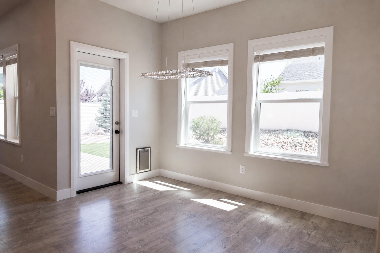 94 North Windsor Road Cedar City, UT 84720 - Photo 23 of 57 Dining Area