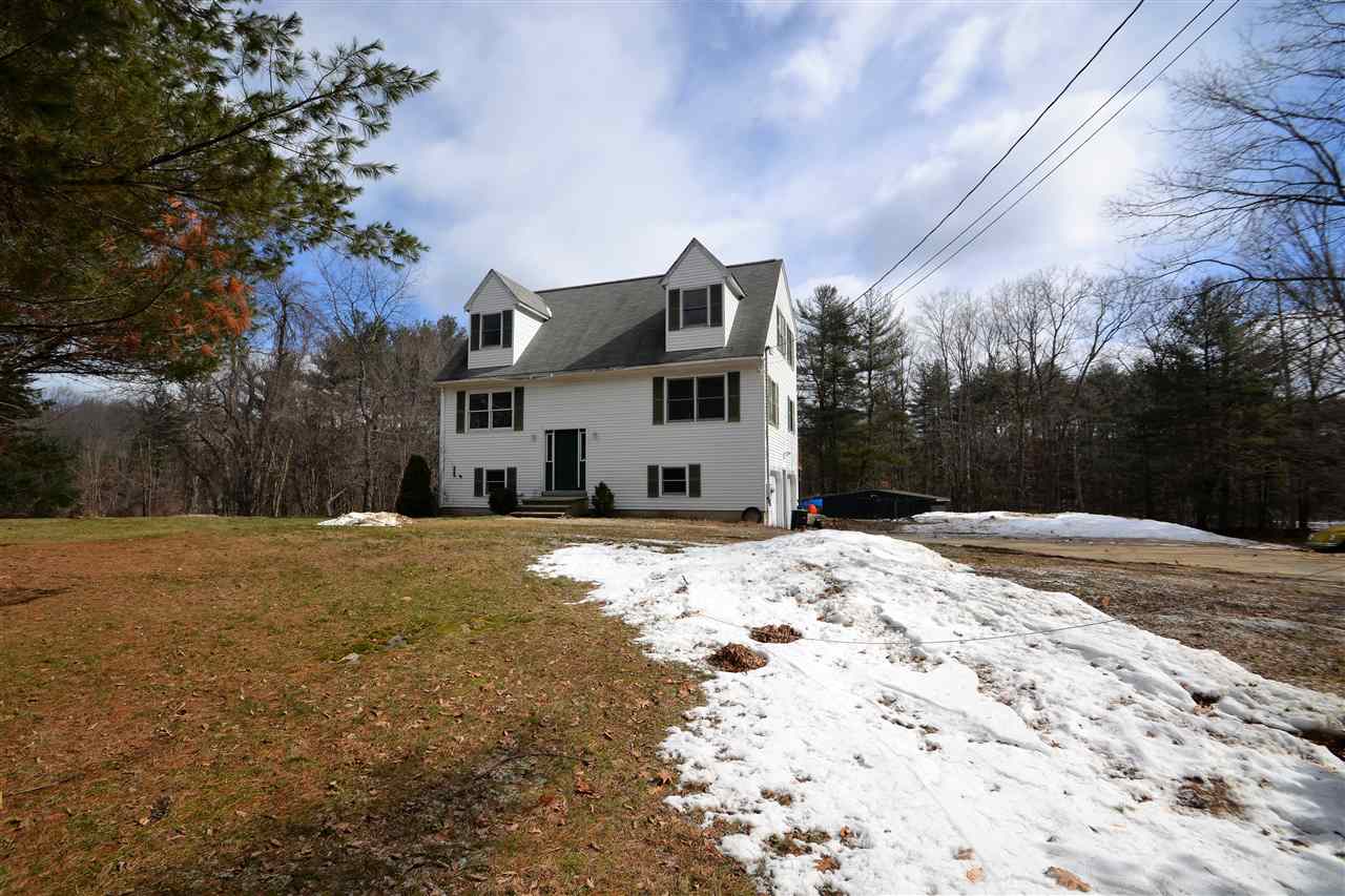 440 Candia Road Chester, NH 03036 - Photo 2 of 40 Gallery Image 2