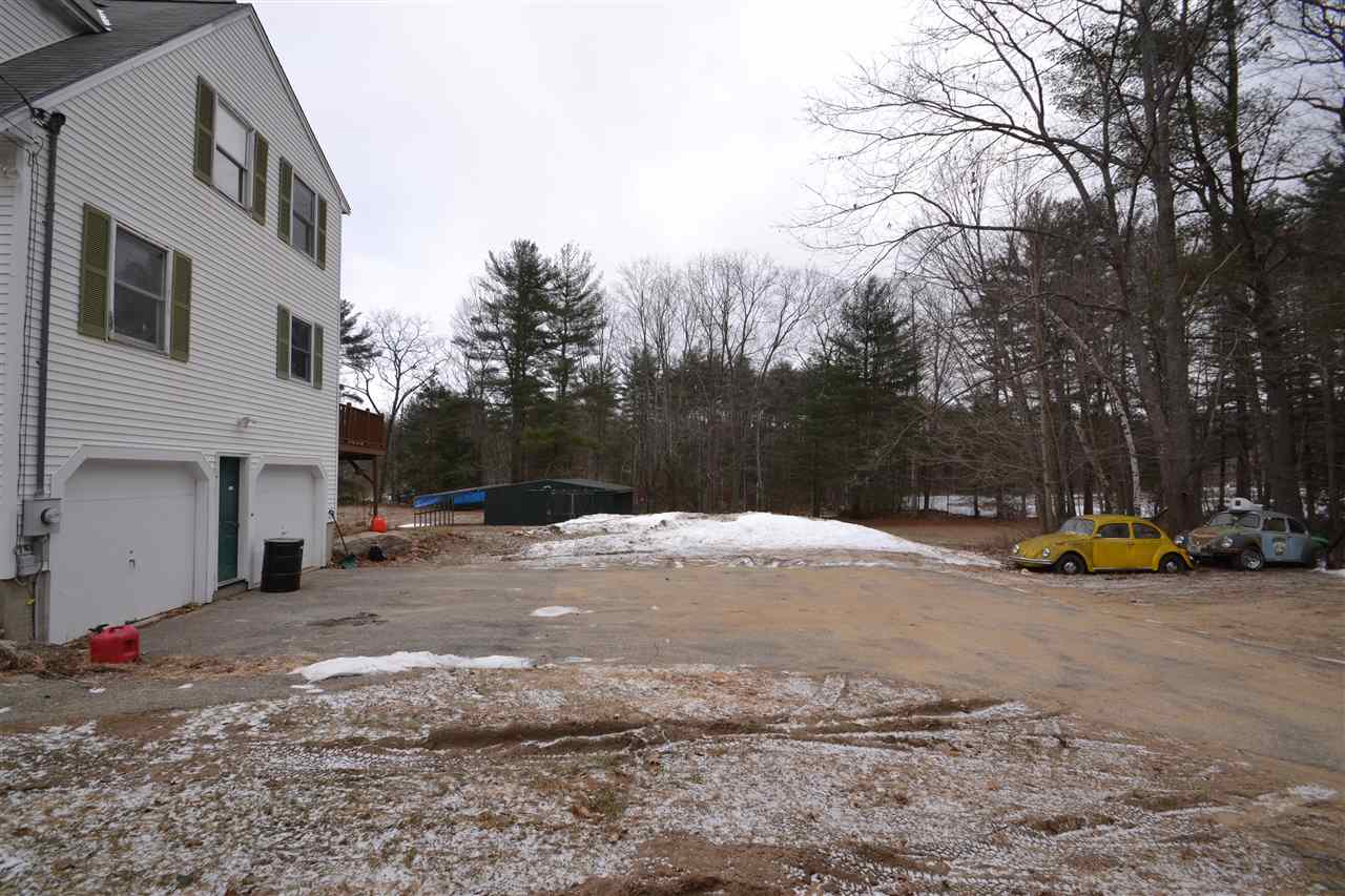 440 Candia Road Chester, NH 03036 - Photo 3 of 40 Gallery Image 3