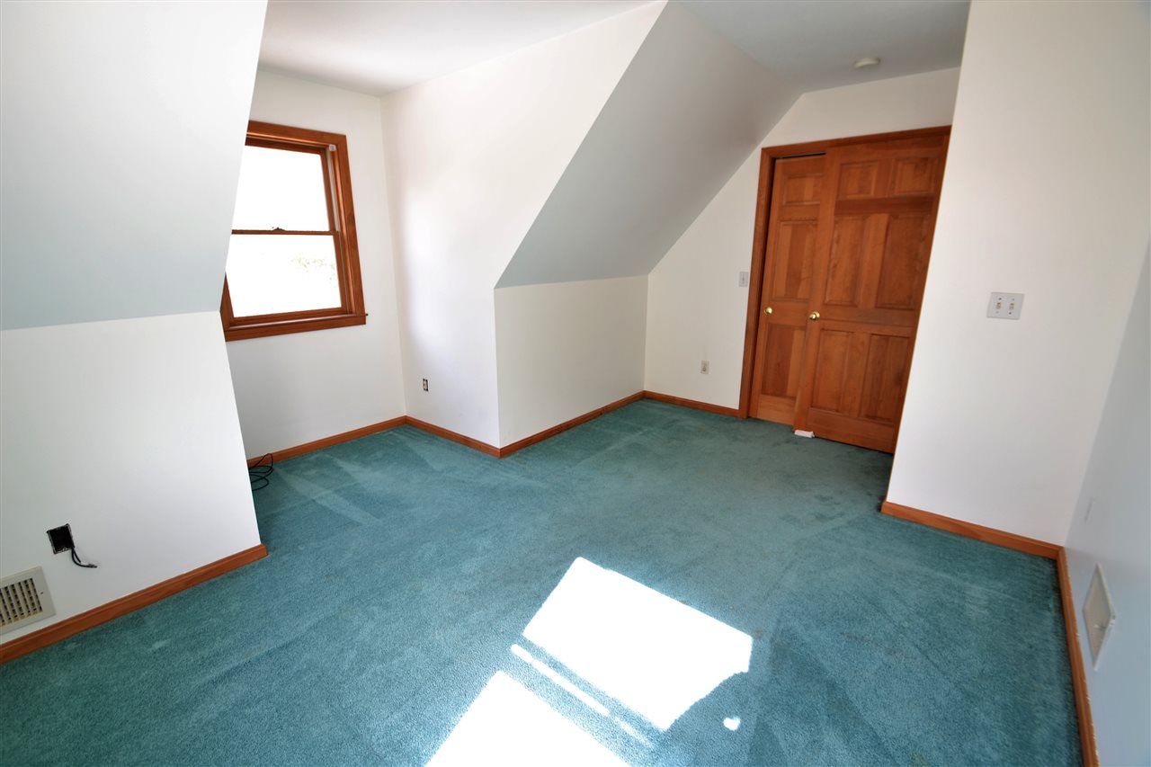 440 Candia Road Chester, NH 03036 - Photo 21 of 40 Gallery Image 21