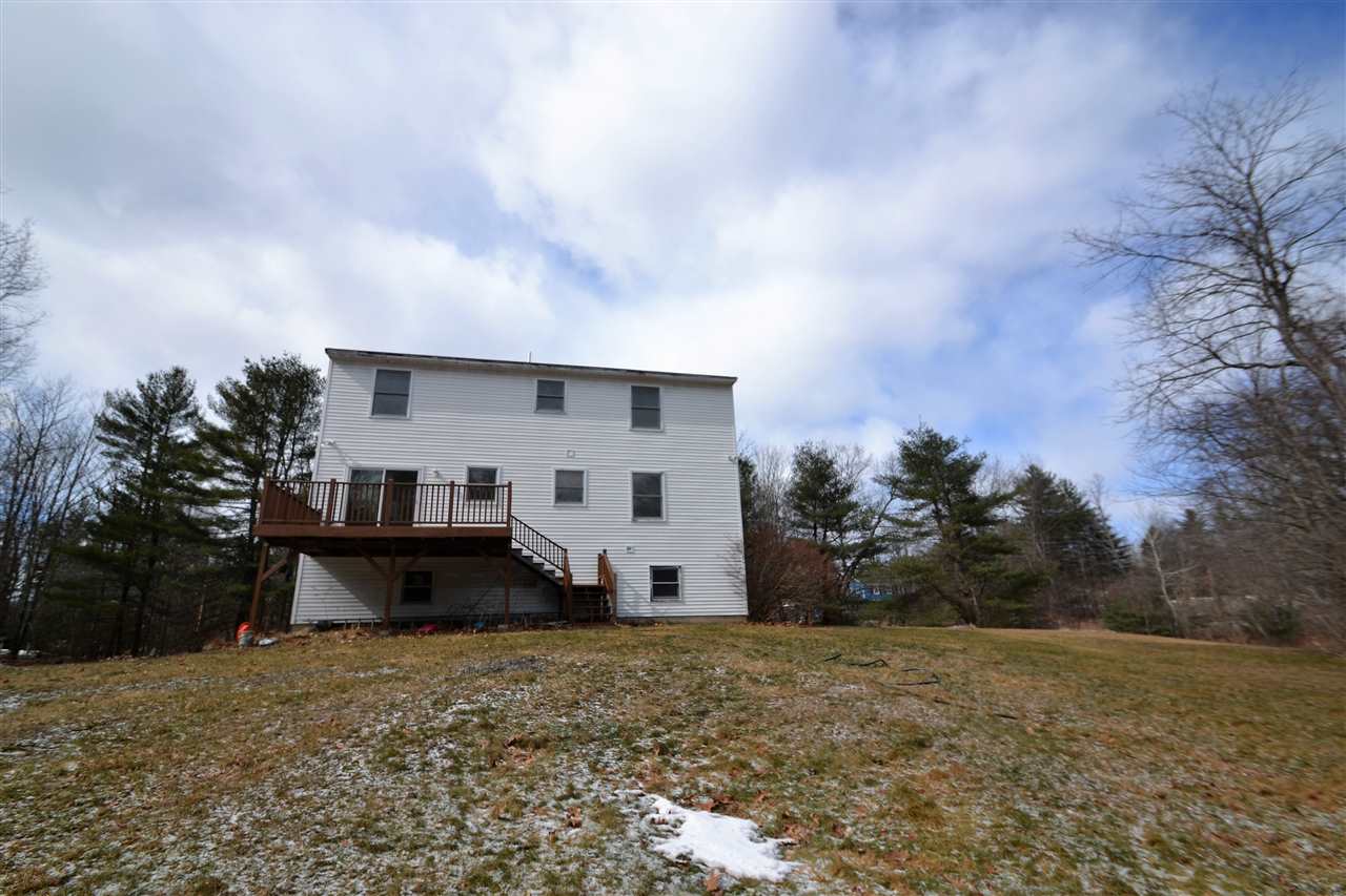 440 Candia Road Chester, NH 03036 - Photo 5 of 40 Gallery Image 5