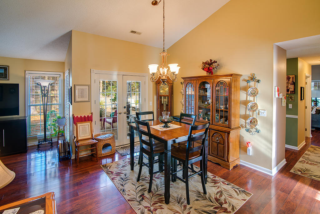101 Hamlet Road Summerville, SC 29485 - Photo 4 of 24 DSC_5087