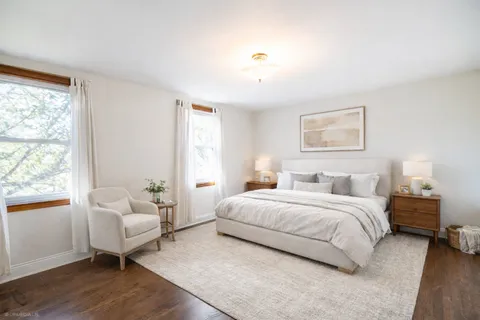 $300,000 | 7900 West Fullerton Avenue, Elmwood Park, IL 60707