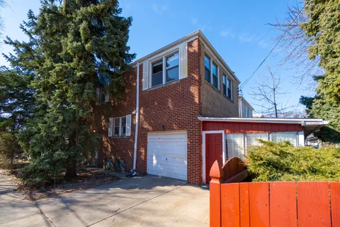 $300,000 | 7900 West Fullerton Avenue, Elmwood Park, IL 60707
