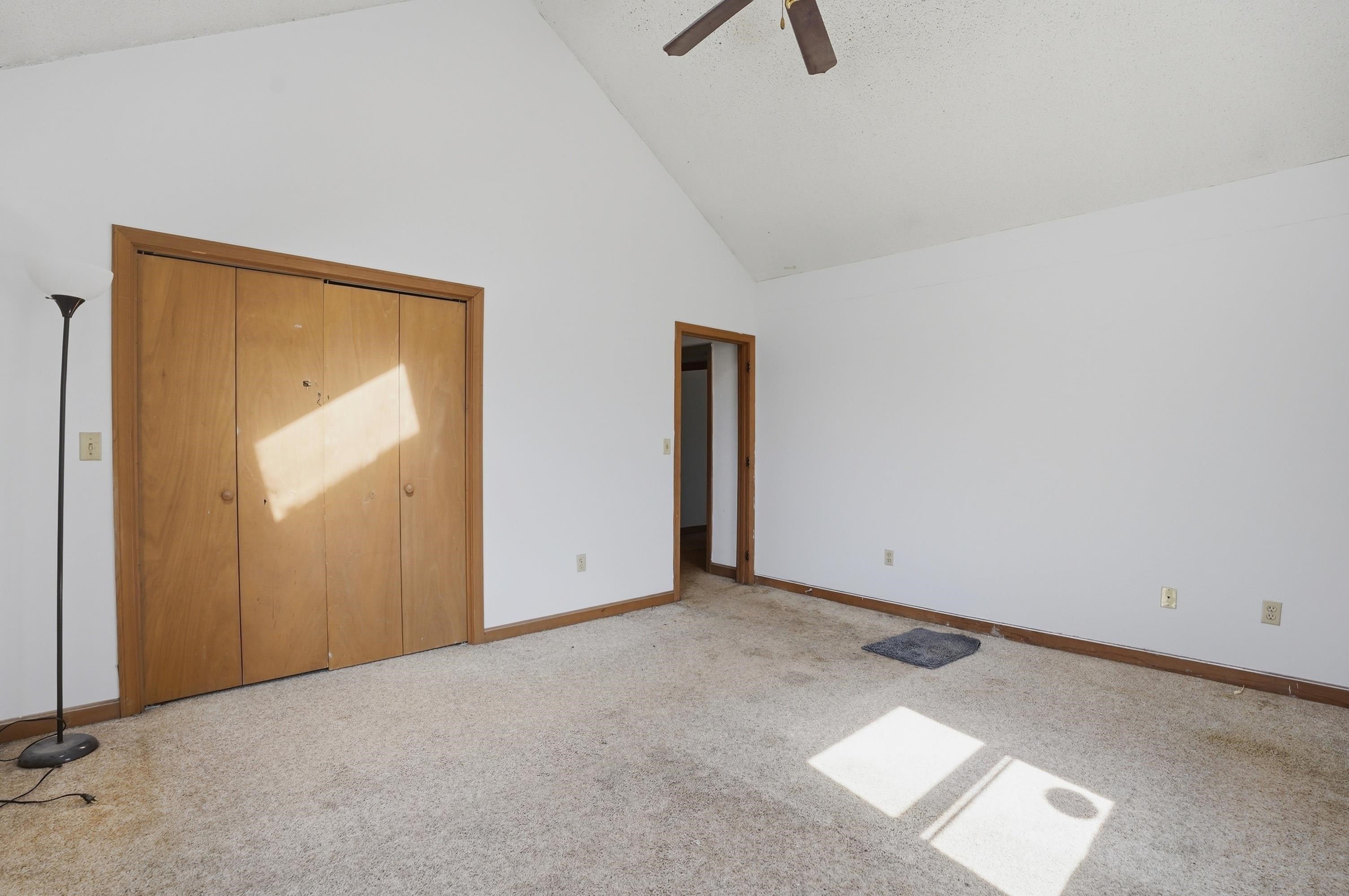 63 Kienia Road, Unit B Hudson, NH 03051 - Photo 28 of 39