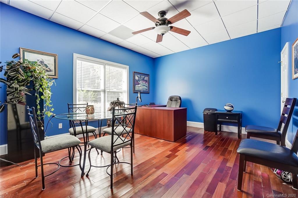 7082 Harbor Court Tega Cay, SC 29708 - Photo 32 of 46 Gallery Image 32