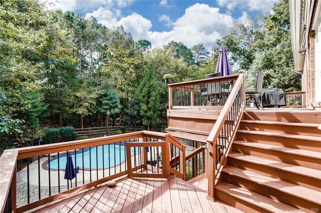 7082 Harbor Court Tega Cay, SC 29708 - Photo 36 of 46 Gallery Image 36