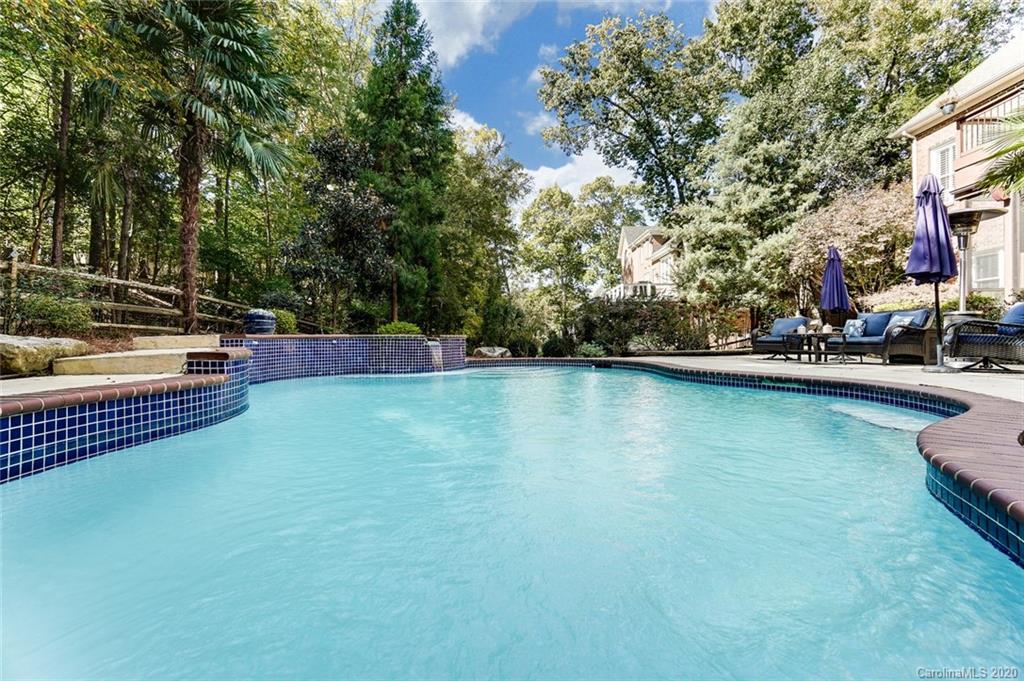 7082 Harbor Court Tega Cay, SC 29708 - Photo 42 of 46 Gallery Image 42