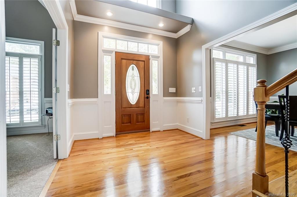 7082 Harbor Court Tega Cay, SC 29708 - Photo 6 of 46 Gallery Image 6