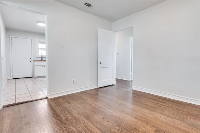 $2,500 | 4922 West University Boulevard, Dallas, TX 75209