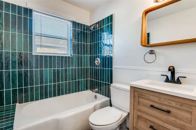 $2,500 | 4922 West University Boulevard, Dallas, TX 75209